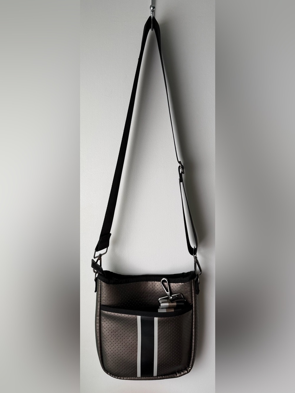 Haute Shore Jeri Ritz Neoprene Crossbody Bag in Metallic Pewter